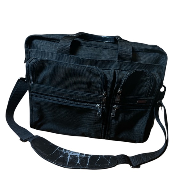 TUMI Alpha Ballistic Nylon Expandable Multipurpose Travel Bag Black 26141D4